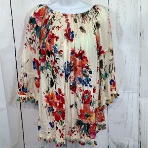 JODIFL   Size Small boho bell sleeve peasant top